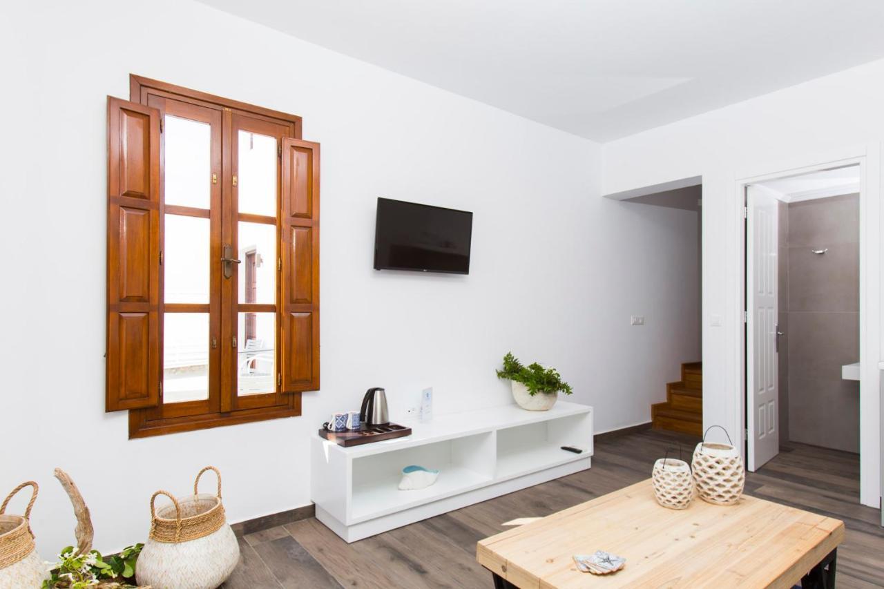 Lindos Del Mar Suites - Adults Only Екстер'єр фото